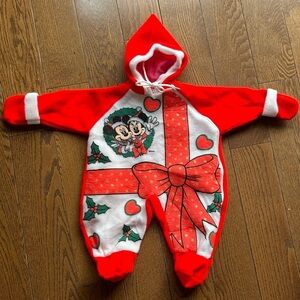 Vintage Disney Mickey And Minnie 90’s Christmas Baby Pyjamas Footed Romper​​​